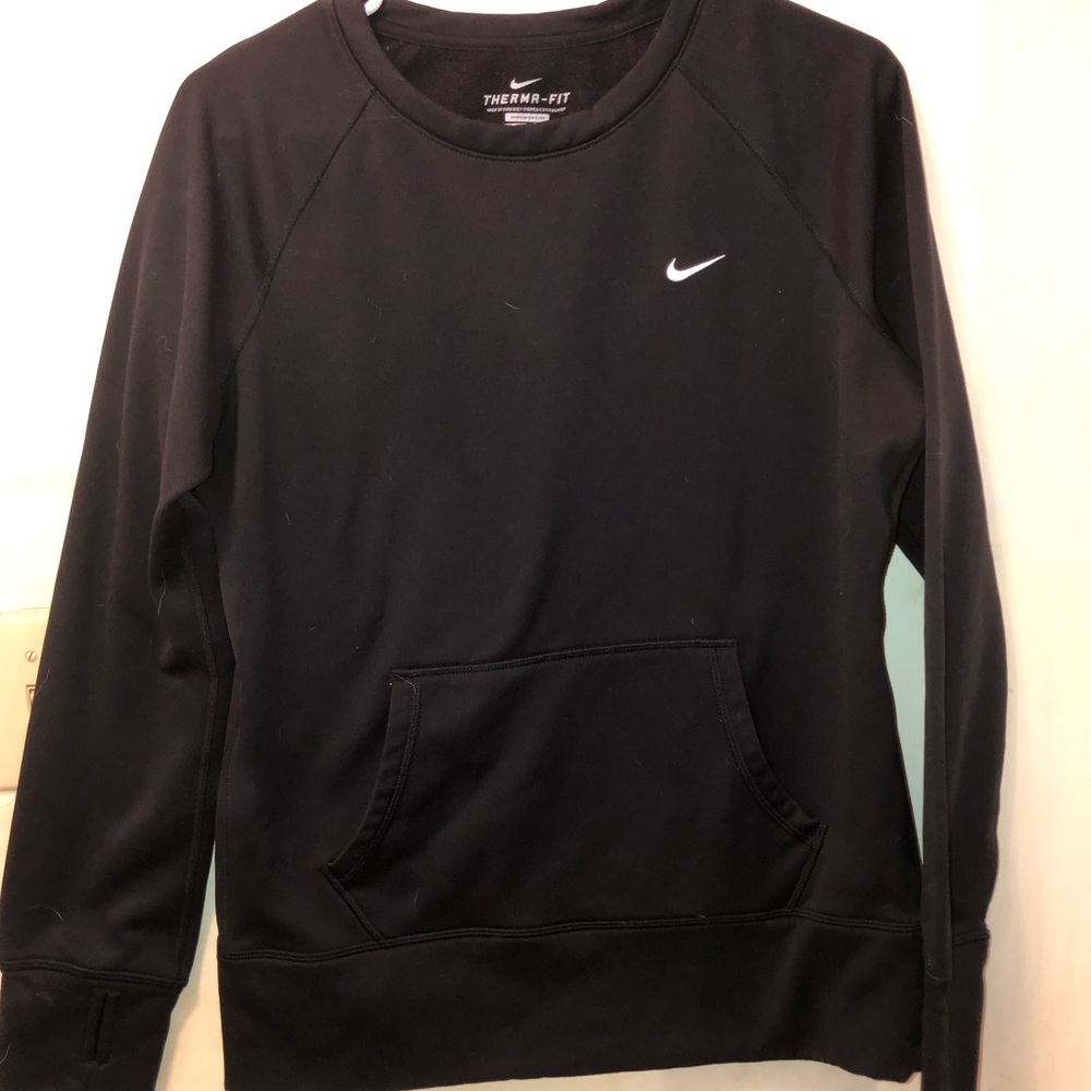Nike pullover with pockets